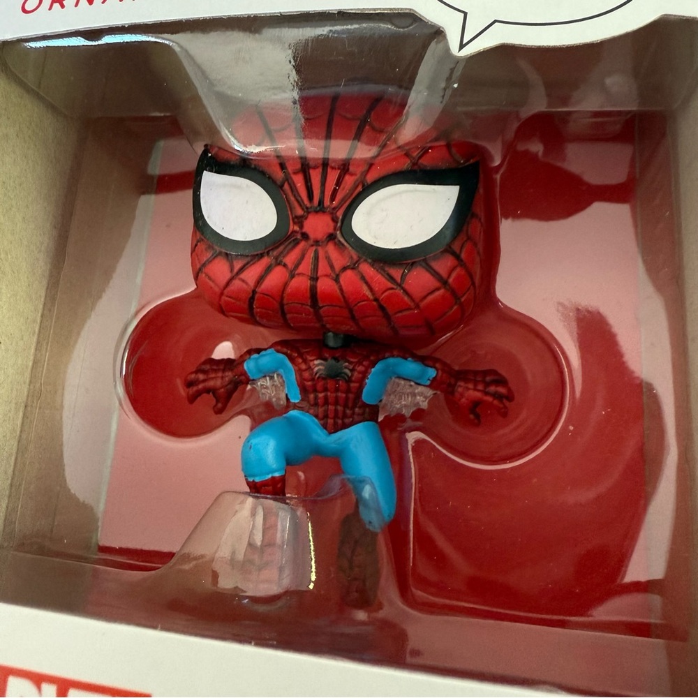 Funko Pop Spider-Man Christmas Ornament Marvel - Picture 3 of 5